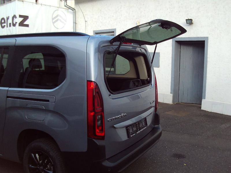 Citroën Berlingo (2026)  XL PLUS PROFI Petrol 110k Man - fotka 10 z 13