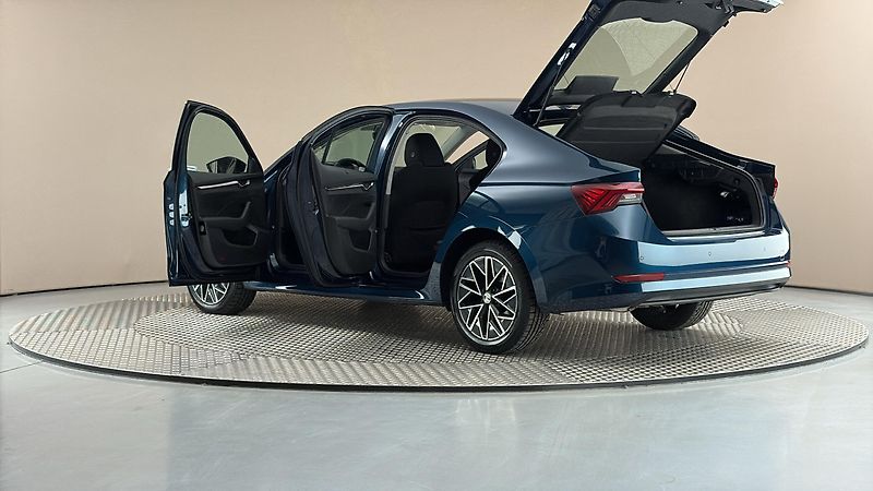 Škoda Octavia 1.5 TSI Style - fotka 7 z 28