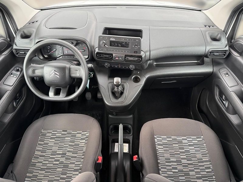 Citroën Berlingo (2021) LIVE PACK 1.5BHDi 75kW CZ DPH - fotka 9 z 11