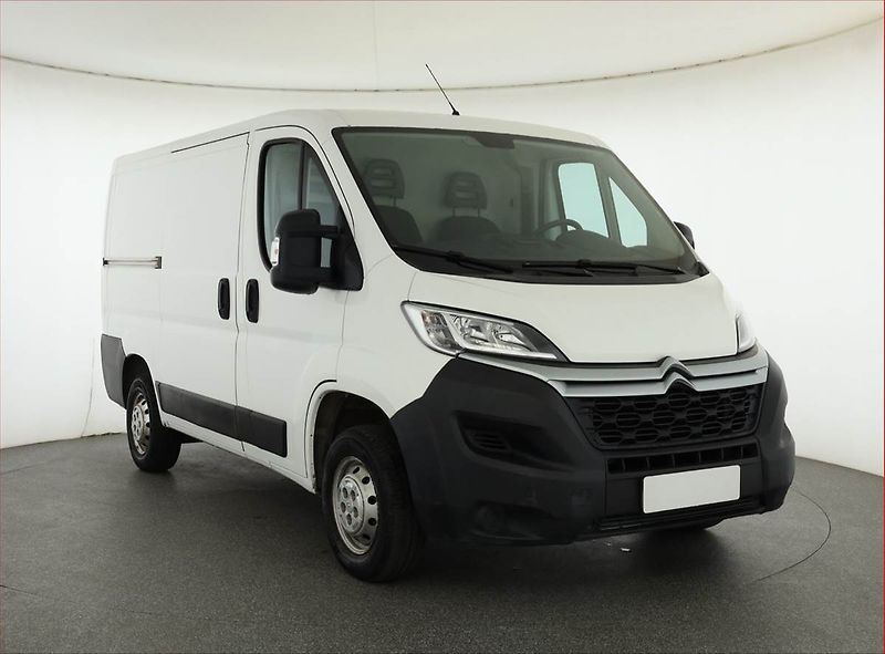 Citroën Jumper (2020) 2.2 BlueHDi, L1H1, ČR - fotografie inzerátu