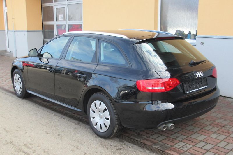 Audi A4 2.0 TDi AUT. KLIMA *AUTOMAT* - fotka 2 z 18