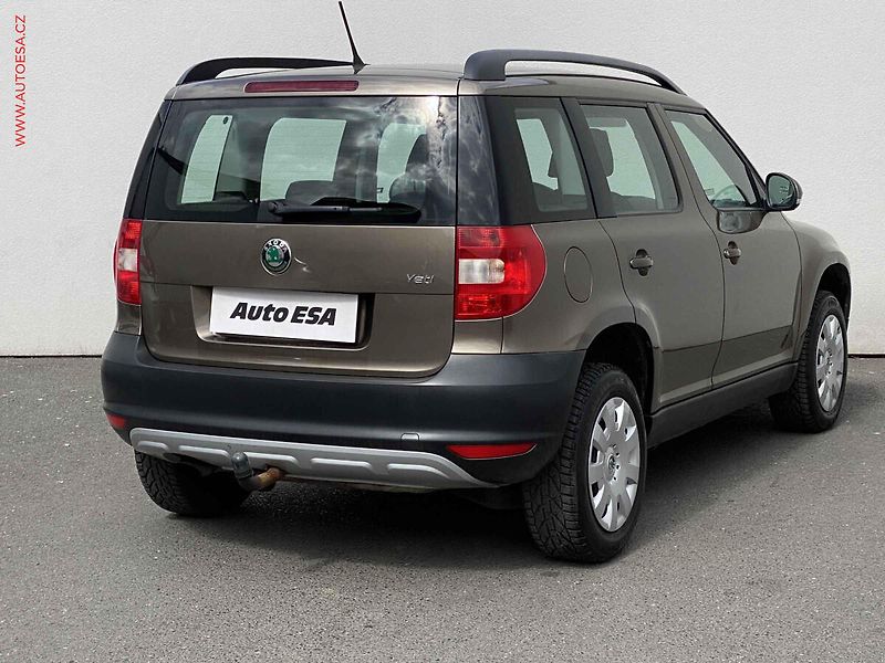 Škoda Yeti (2012) 1.2 TSi, ČR, Active - fotka 4 z 17