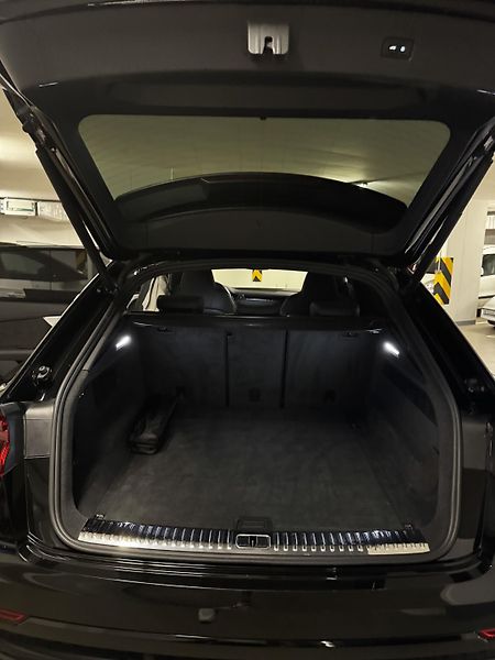 Audi Q8 (2022) Audi Q8 50 TDI Quattro S-line  - fotka 4 z 14