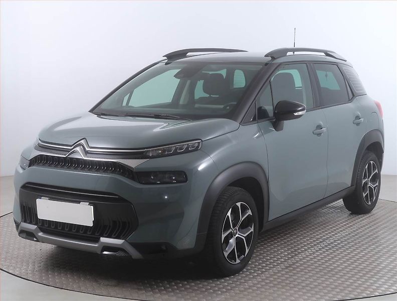 Citroën C3 Aircross (2022) Shine 1.2 PureTech, Serv.kniha - fotka 2 z 16