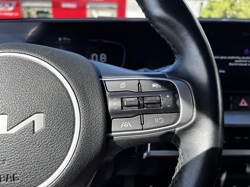 Kia Sportage (2023)  1.6 T-GDI  - fotka 11 z 14