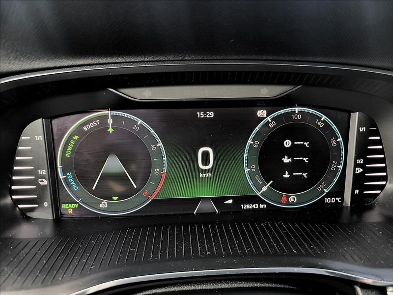 Škoda Octavia 1,4 TSI,PHEV,DSG,Clever,tažné - fotka 26 z 50
