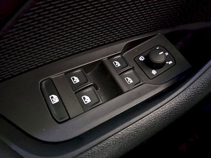 Škoda Octavia (2023) 2.0TDi 4x4 DSG SPORTLINE - fotka 22 z 28