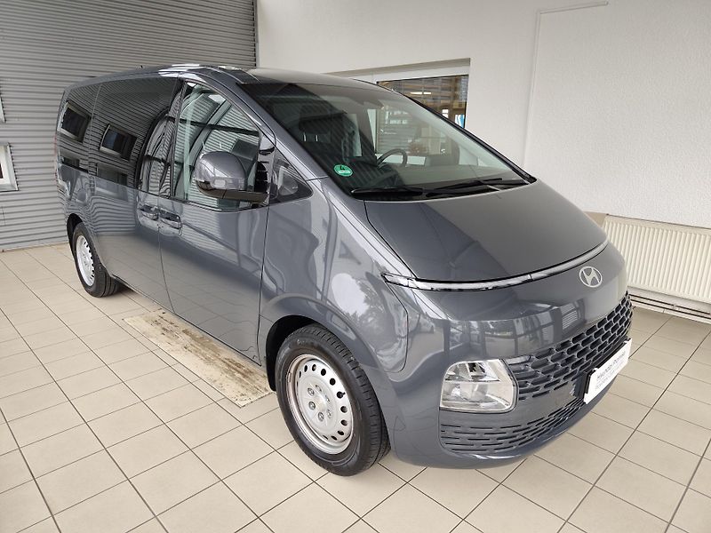 Hyundai Staria (2026) 1.6T-GDi 117kW HEV Comfort - fotka 5 z 22
