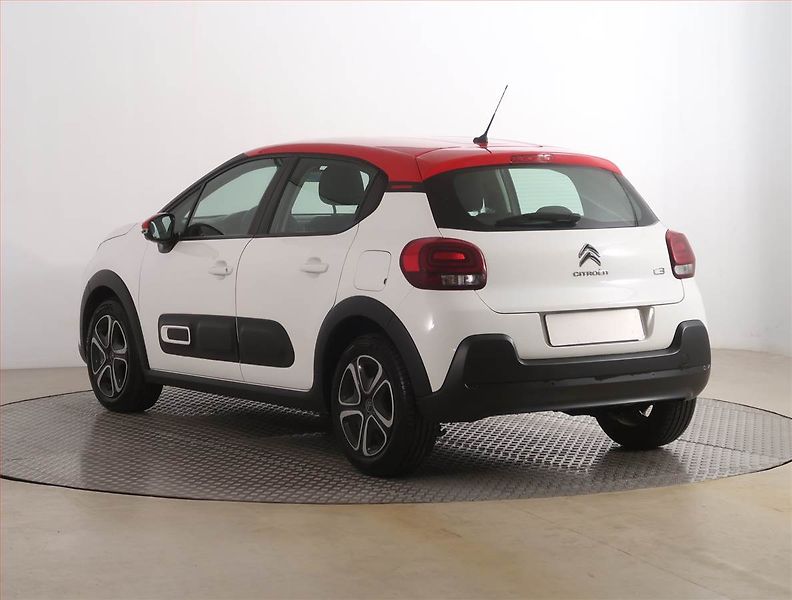 Citroën C3 (2021) Feel Pack 1.2 PureTech - fotka 4 z 18