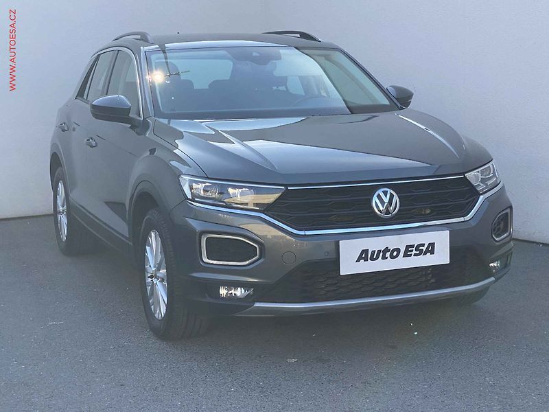 Volkswagen T-Roc (2018) 1.5 TSi, Comfortline, LED - fotografie inzerátu