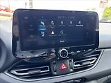 Hyundai i30 1,5 TGDi 118kW Smart ZÁRUKA - náhled 25