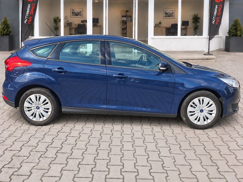 Ford Focus (2016) 1.0EB 74kW TREND -NOVÉ V ČR - fotka 8 z 26