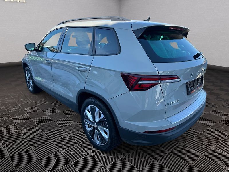 Škoda Karoq (2022) Style 2,0TDI 4x4 - fotka 7 z 26
