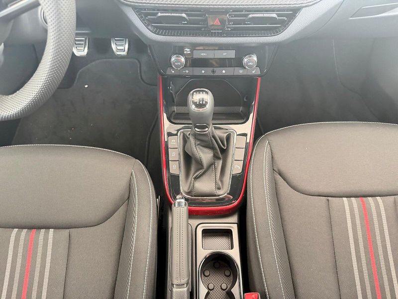 Škoda Fabia (2025) Monte Carlo 1.0 TSI / 85 kW M6 - fotka 17 z 25