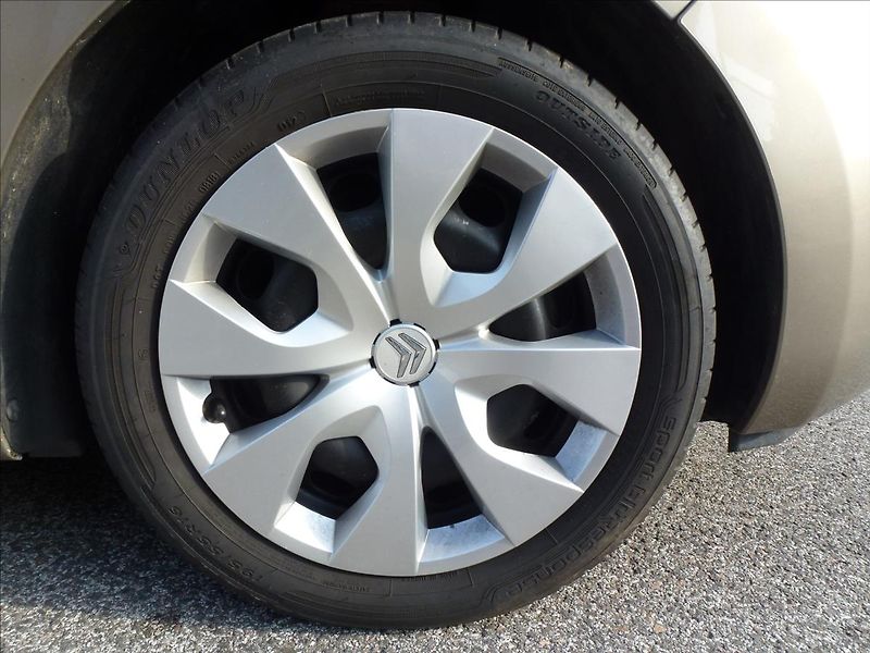 Citroën C3 Picasso 1,6 HDi Exclusive světlá kůže - fotka 43 z 47