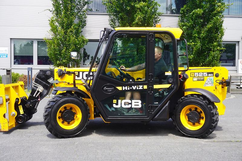 JCB (2022) 525-60T5 / 2022 / 860 MTH! - fotka 11 z 24
