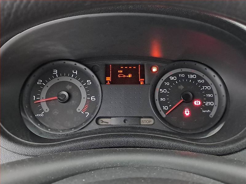 Renault Clio (2007) 1.2 16V , Serv.kniha - fotka 11 z 14