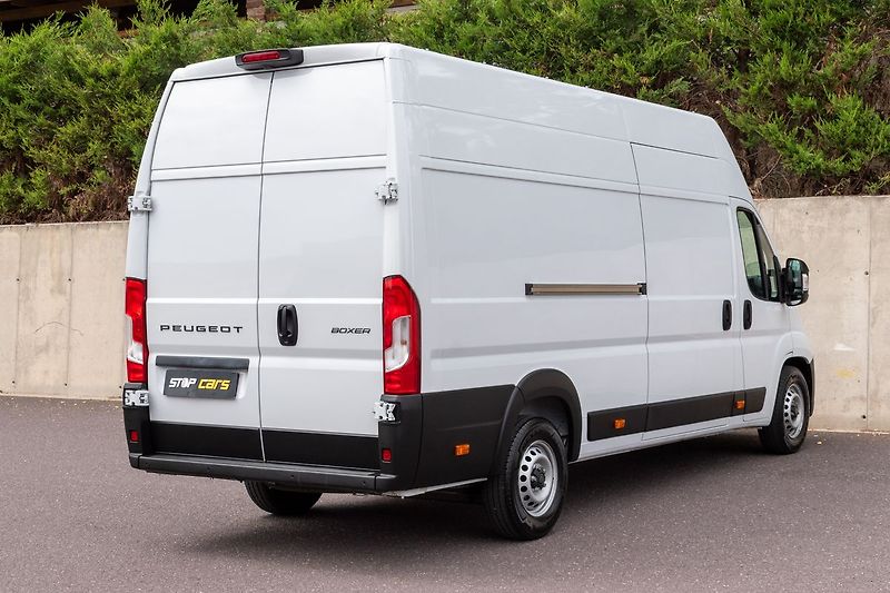 Peugeot Boxer 2.2 BlueHDi REZERVACE - fotka 6 z 23