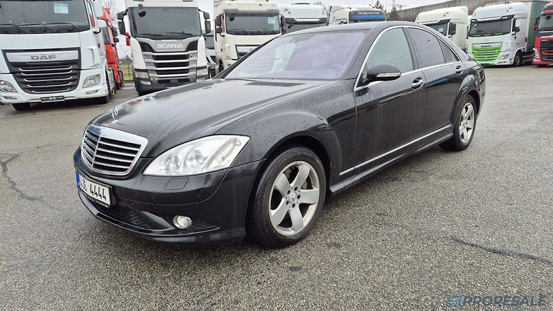 Mercedes-Benz Třídy S S320 CDI 4-MATIC-není odpočet - fotka 3 z 19