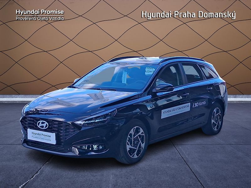 Hyundai i30 kombi 1.5i MT Family - fotka 2 z 8