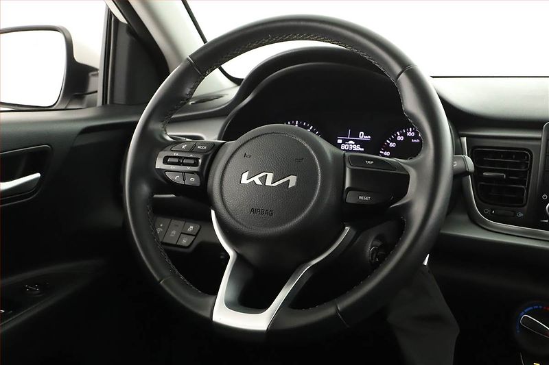 Kia Rio (2022) 1.2 DPI, ČR,1.maj - fotka 8 z 12
