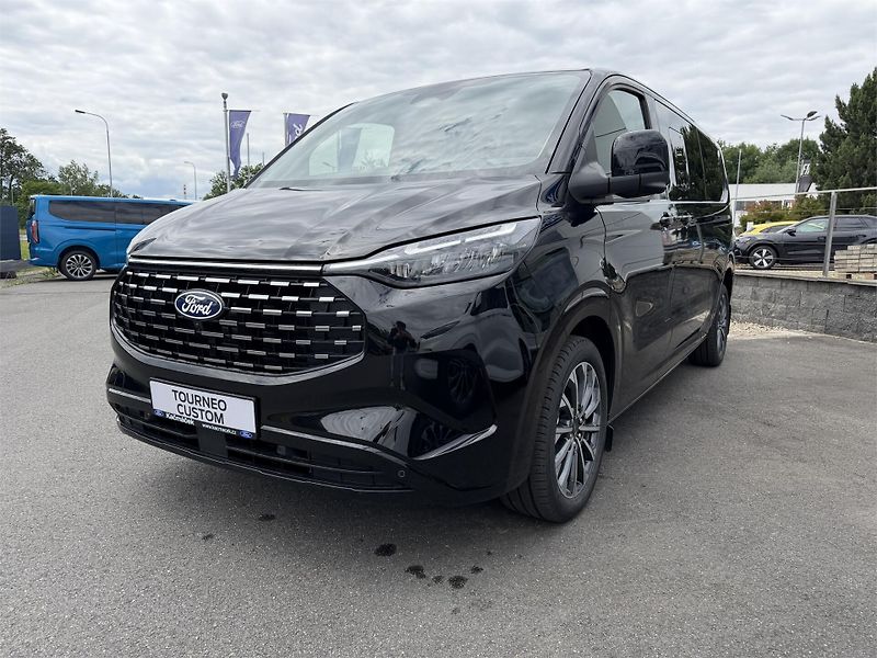 Ford Tourneo Custom (2025) Titanium X L2, Tourneo, 2.5 Du - fotka 7 z 22