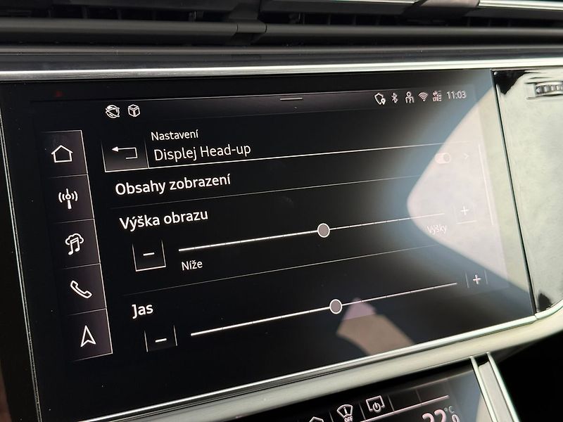Audi Q7 3.0TDI 210kW S-line 7m ZÁRUKA - fotka 18 z 22