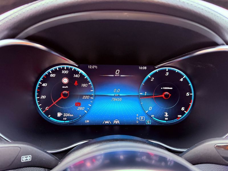 Mercedes-Benz GLC 300d 4Matic Coupe, ČR, Distron - fotka 22 z 36