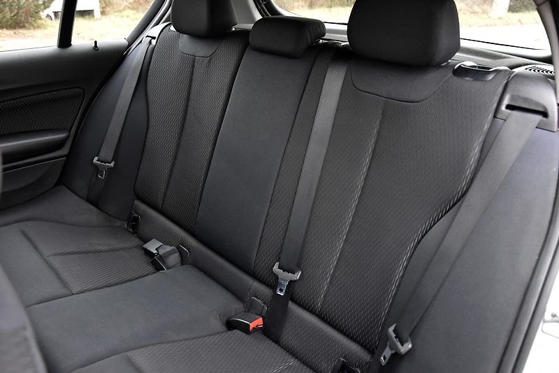 BMW Řada 1 1.6d 6st, KLIMA, TEMPOMAT, ALU - fotka 42 z 50