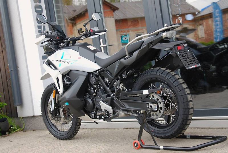CFMOTO (2026) 1000MT-X Touring WHITE - fotka 6 z 25