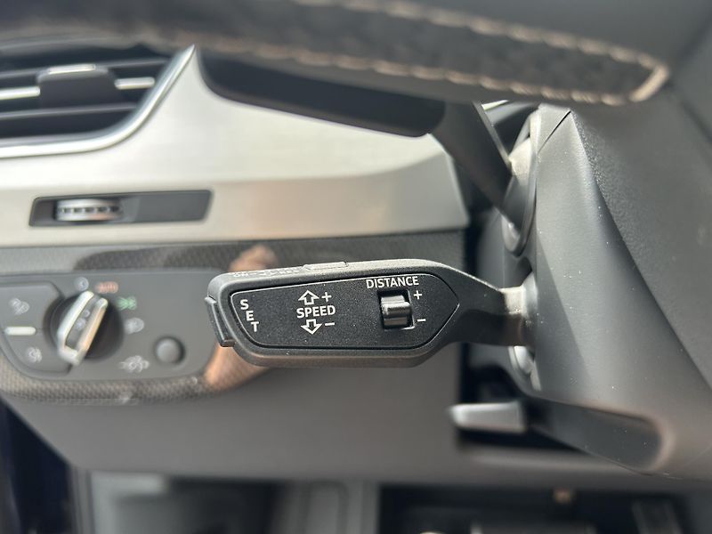 Audi SQ7 (2018) 4.0 biTDI V8 320 kW tiptronic - fotka 29 z 62