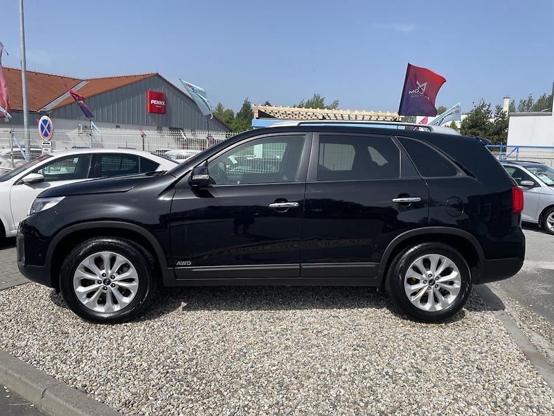 Kia Sorento 2,2 CRDi/145kW 4x4 - Automat - fotka 4 z 64