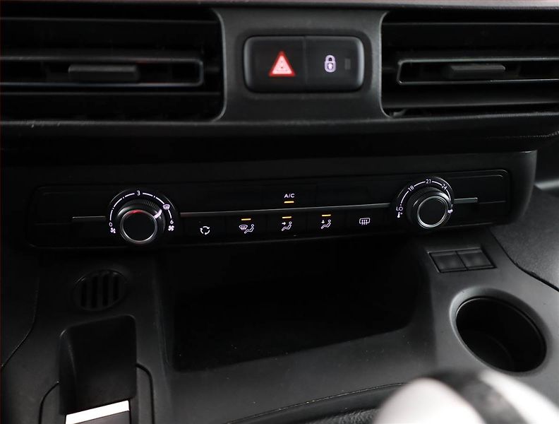 Citroën Berlingo (2021) Maxi Feel 1.5 BlueHDi, 5Míst - fotka 10 z 14