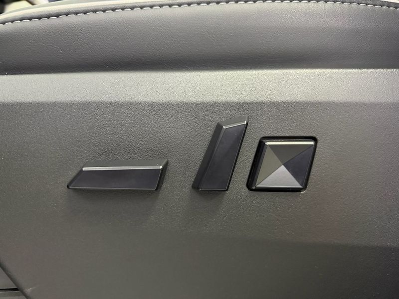 Tesla Ostatní AWD 438 KW FOUNDATION SERIES, - fotka 28 z 31