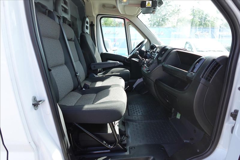 Fiat Ducato 2,3 JTD  L4H2 CHLAĎÁK DO 4°C K - fotka 18 z 36