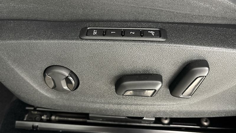 Škoda Enyaq 82 kWh AUT 80 Clever - fotka 20 z 33