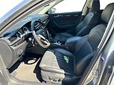 Škoda Superb Combi Grt L&K TD 140/2.0 A7A 4 - náhled 11