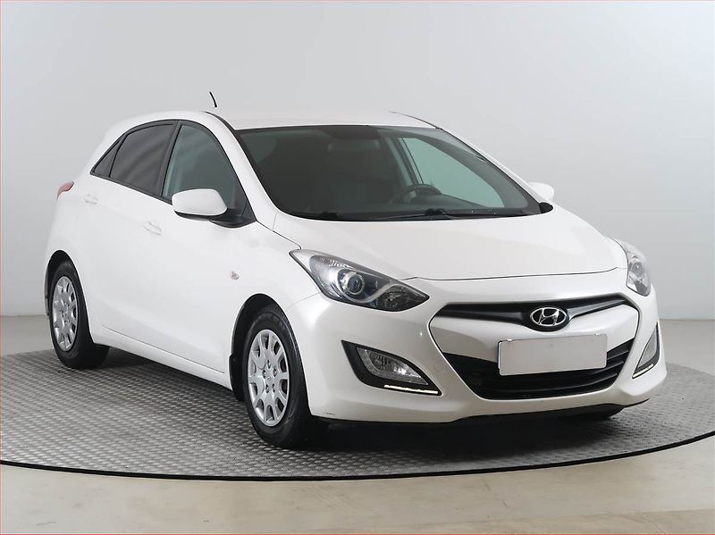 Hyundai i30 (2013) 1.4 CVVT, Park. senzory - fotografie inzerátu