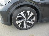 Volkswagen ID.4 150kW/77KWh PRO PERFO TEP.Č*TZ - náhled 23