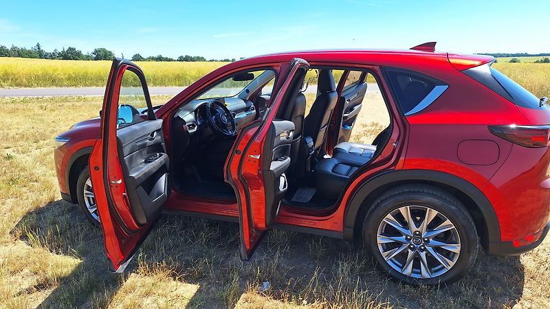 Mazda CX-5 (2019) - fotka 2 z 25