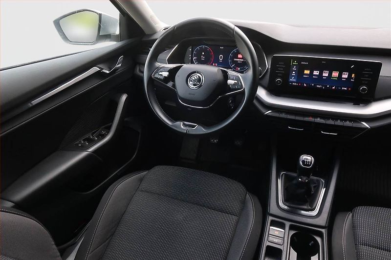 Škoda Octavia (2022) Ambition 2.0 TDI, ČR,1.maj - fotka 7 z 18