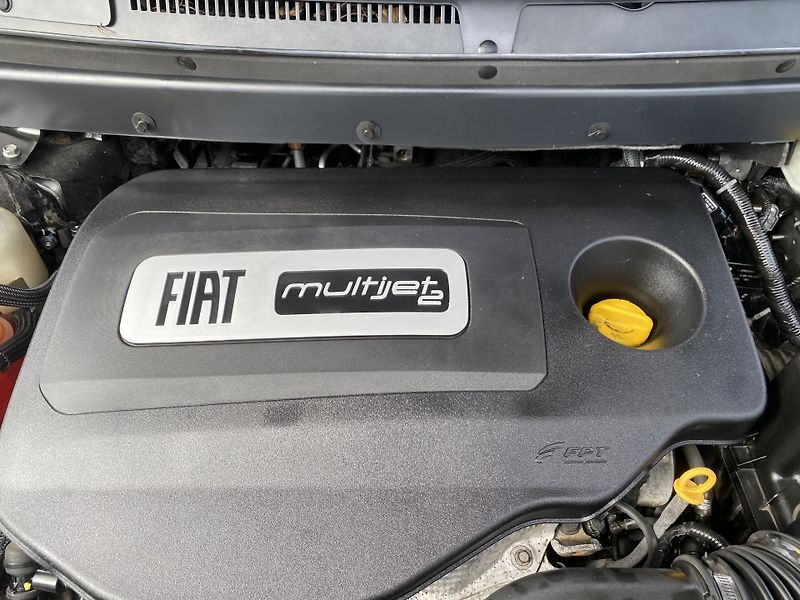 Fiat Freemont 2.0MJET 140PS 7MÍST KŮŽE MAN!! - fotka 88 z 166