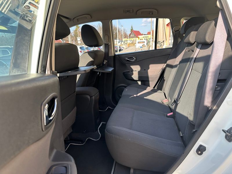 Renault Koleos 2.0dCi 4x4/Navi/Tempomat/1MAJ - fotka 13 z 28