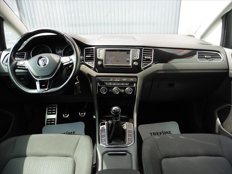 Volkswagen Golf Sportsvan 2,0 TDi Comfortline Navi - fotka 10 z 13