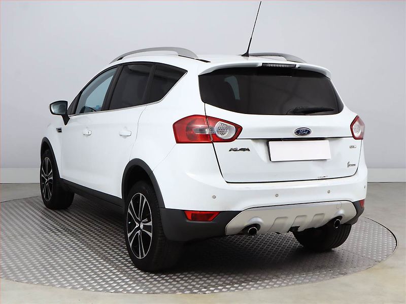 Ford Kuga (2009) 2.0 TDCi, 4X4, Serv.kniha - fotka 4 z 17