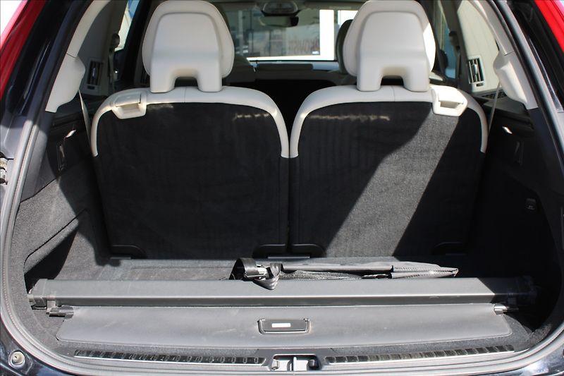 Volvo XC90 2,0 B5  ULTIMATE,7.MÍST,ZÁRUKA - fotka 34 z 47
