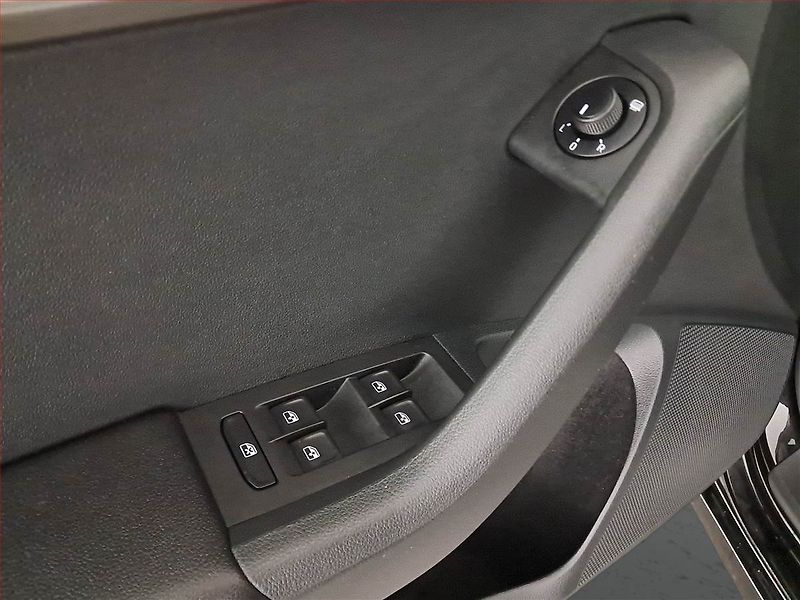 Škoda Octavia (2020) 1.5 TSI - fotka 15 z 17