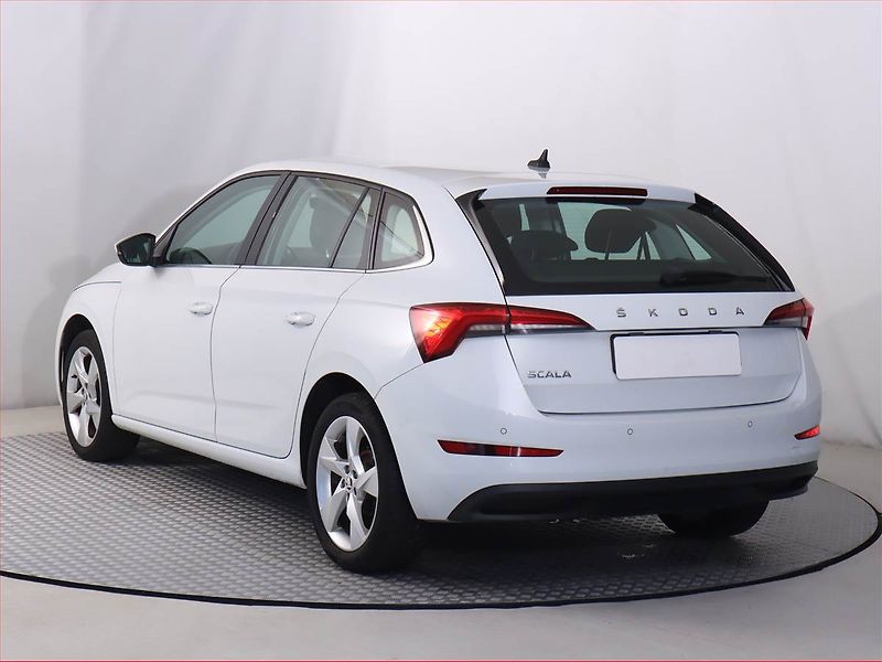 Škoda Scala (2020) 1.5 TSI, Serv.kniha, Tempomat - fotka 4 z 21