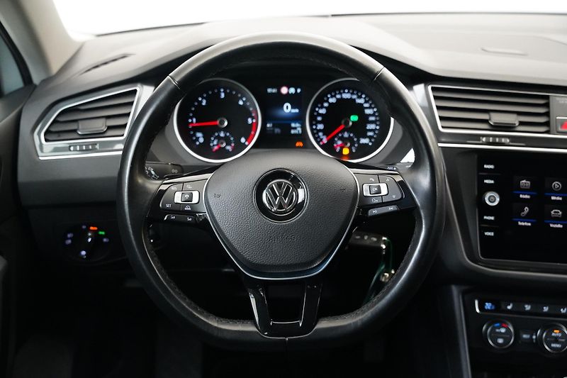 Volkswagen Tiguan - fotka 17 z 25
