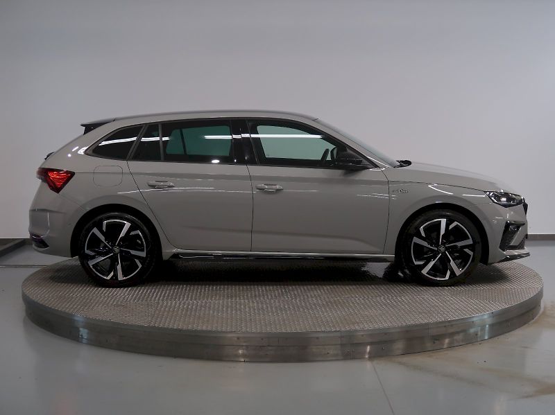 Škoda Scala (2025) MONTE CARLO 1.5TSI 110KW DSG P - fotka 8 z 40